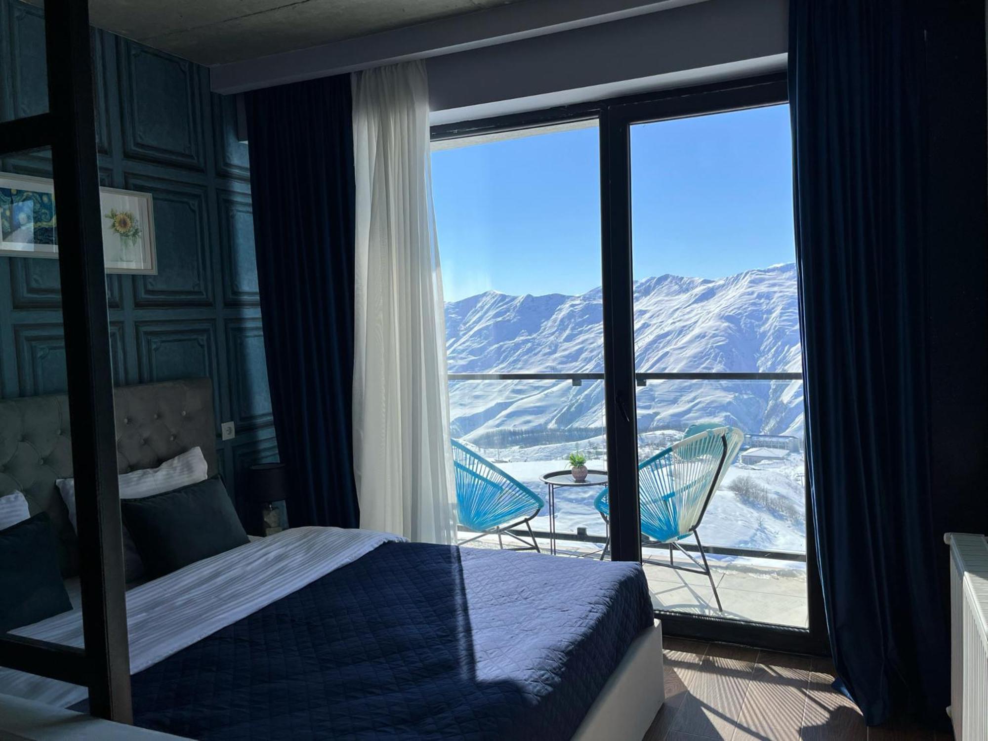 Twins Apartment Deluxe, New Гудаури Экстерьер фото